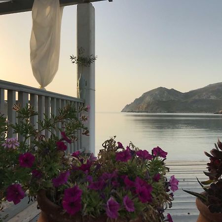 Τo Κamari Apartment Skyros Exterior photo